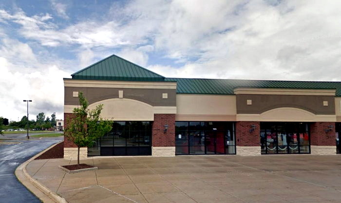 Blockbuster Video - Saline - 1305 E Michigan (newer photo)